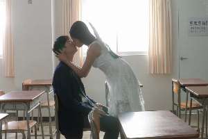 HMN-710 Hãy Dang Rộng Đôi Cánh