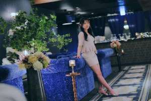 Số 1 Lounge Girl Sana Mitsuki