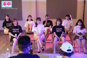 Trận chiến sinh tử của các cô gái xinh đẹp